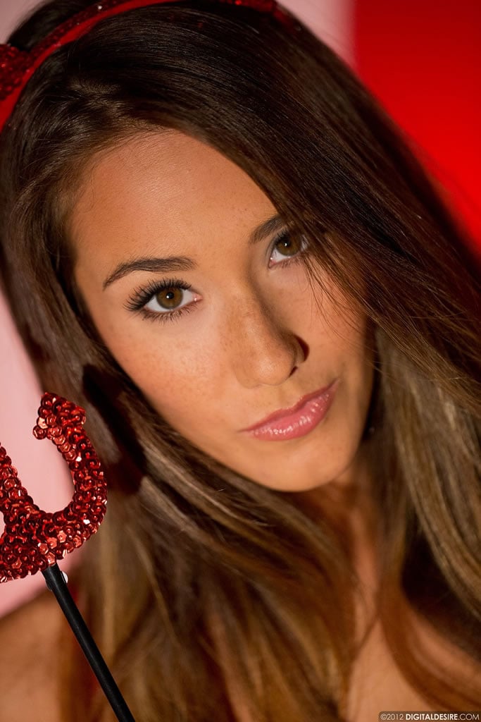 Halloween babe Eva Lovia can be a little devil sometimes