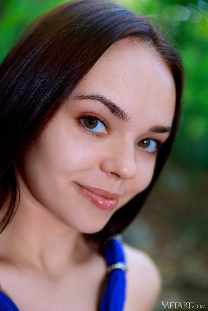 Mia Grandi With Green Eyes Bright With The Thrill Of Alfresco Nudity