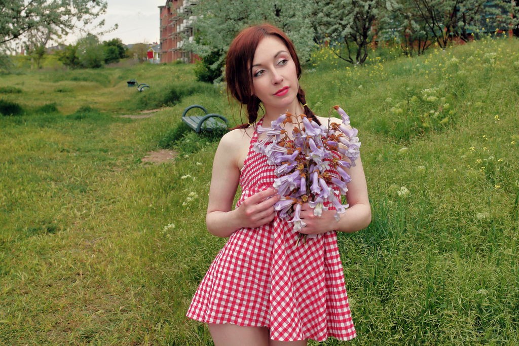 Night A - Sweet cutie masturbates in the middle of the field