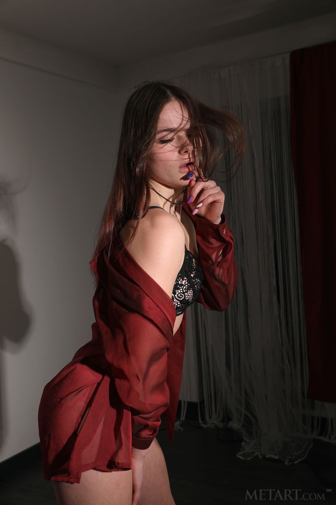 Harley - Beautiful teen with a pussy that begs to be licked