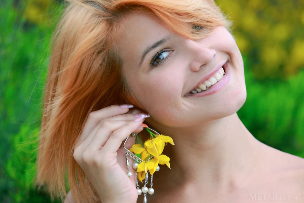 Violla A - Redheaded babe is like a naked sprite in the woods