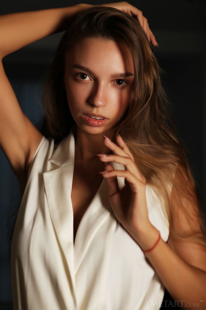 Elin - Barely legal teen home made naked erotic photo shoot