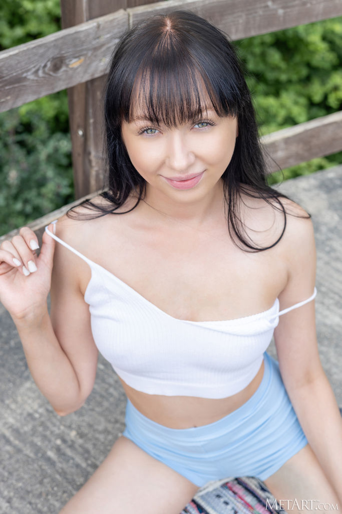 Bernie Smiles Flirtatiously As She Turns Heads With Her Flawless Figure - Met Art