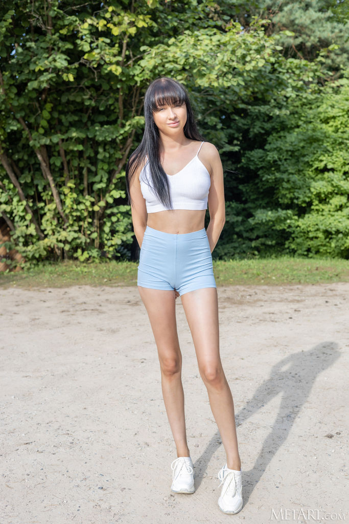 Bernie Smiles Flirtatiously As She Turns Heads With Her Flawless Figure - Met Art