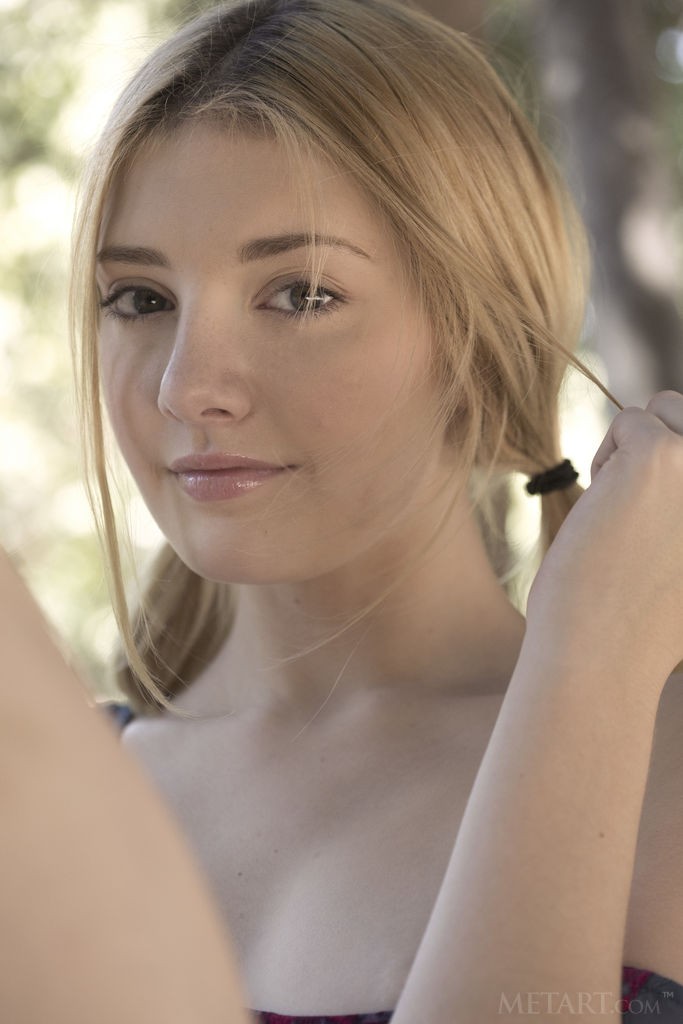 Lena Anderson - Outdoor erotic photo shoot with a subtle barely legal babe
